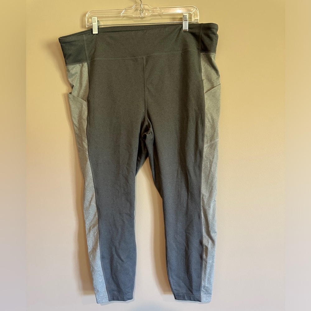 Land’s End leggings 2Xl.
